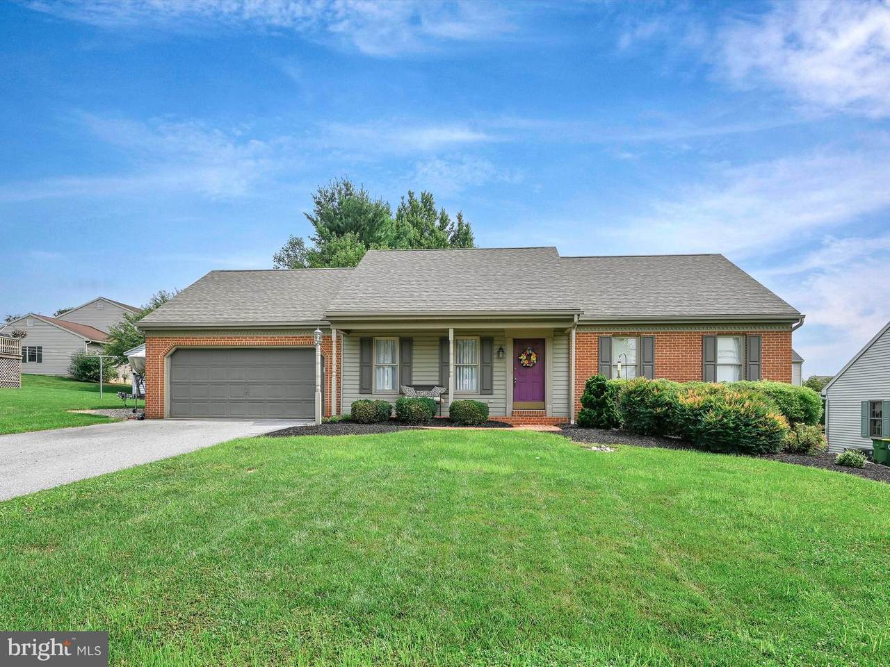 2033 Silver Lane - Photo 1