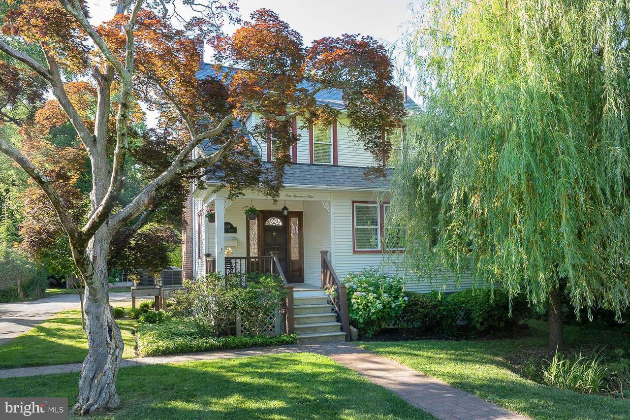 109 Poplar Avenue - Photo 1