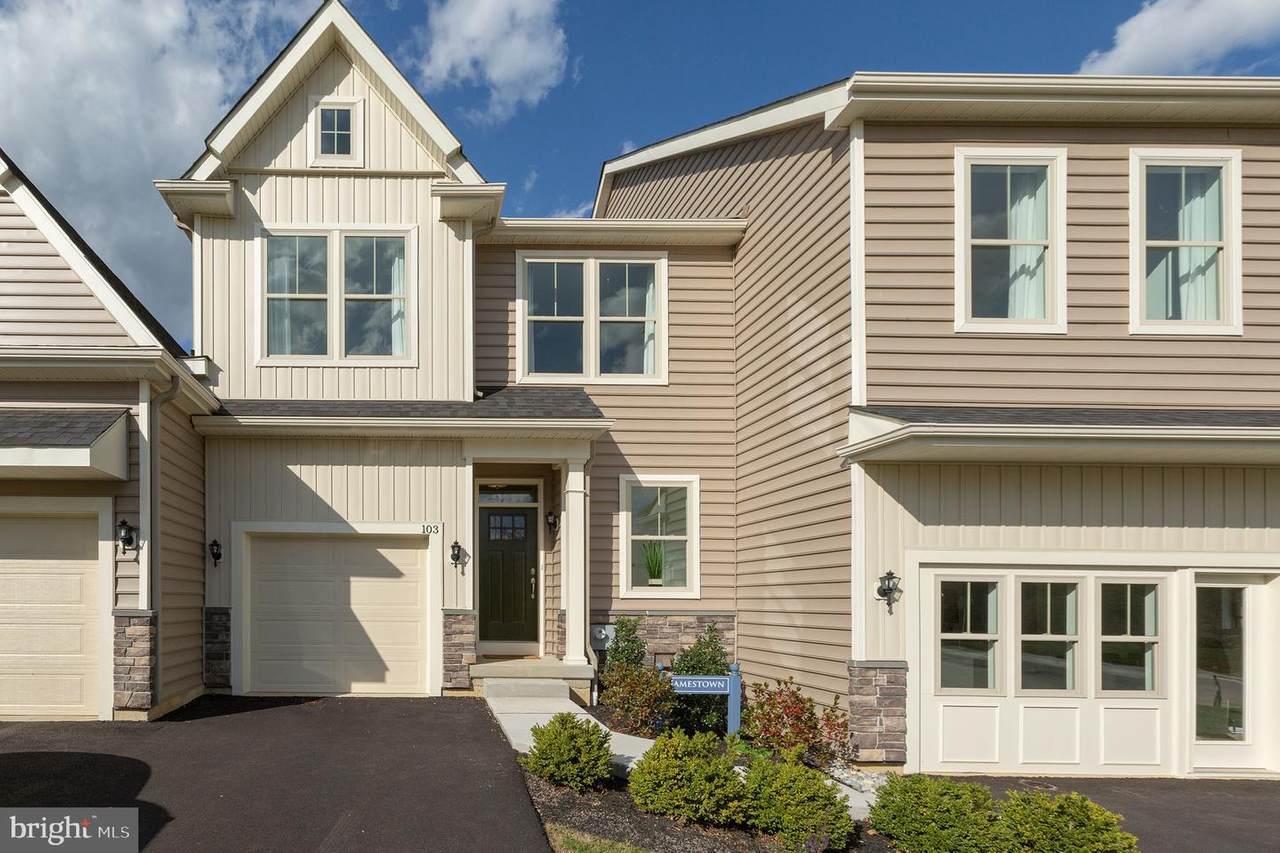 284 Kestrel Court - Photo 1