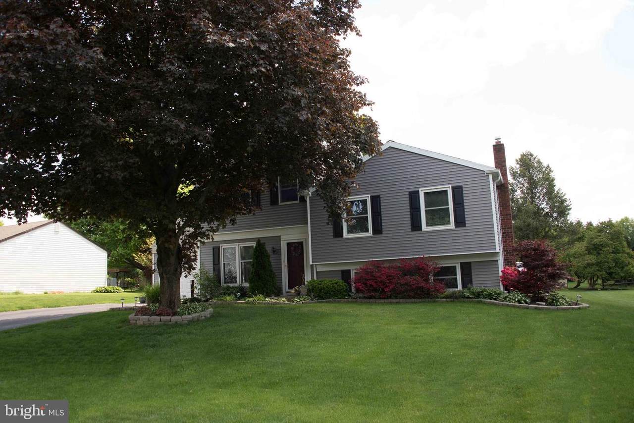 2432 Cypress Drive - Photo 1