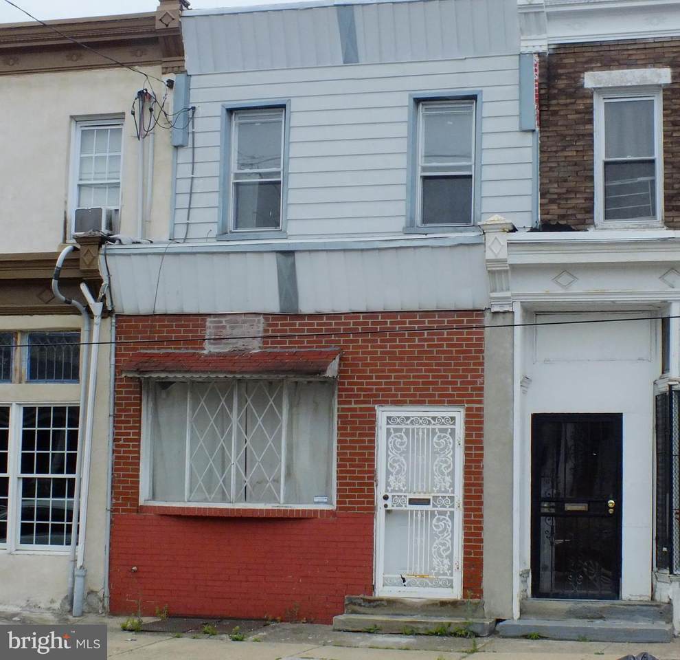 5440 Spruce Street - Photo 1