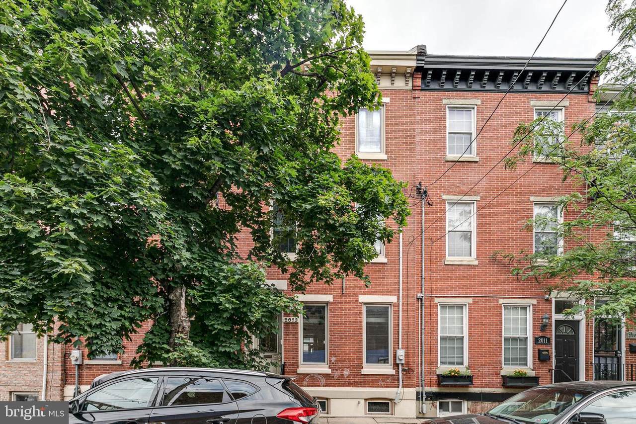 2013 Catharine Street - Photo 1