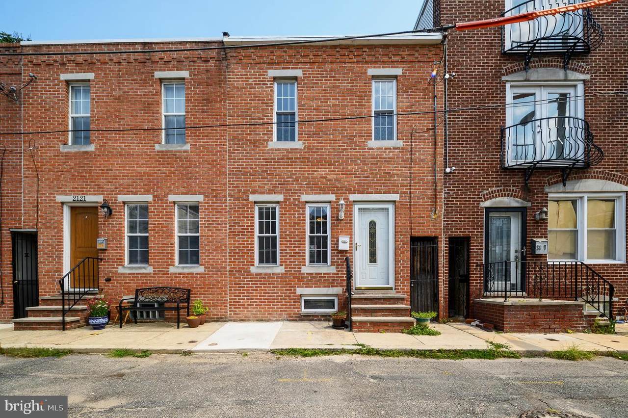 2119 Clymer Street - Photo 1