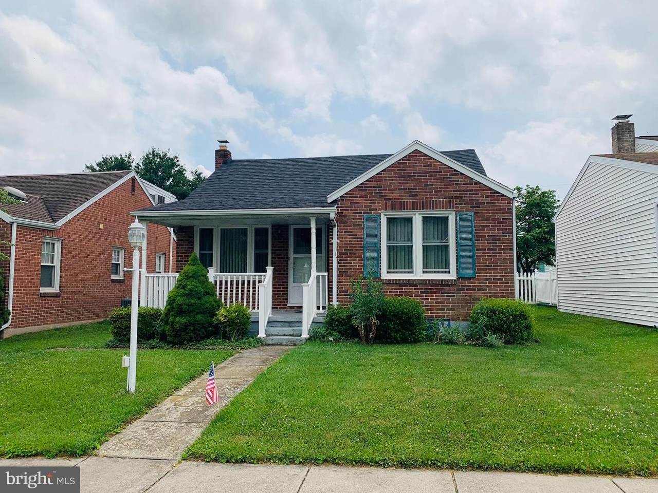 1608 3RD Avenue - Photo 1