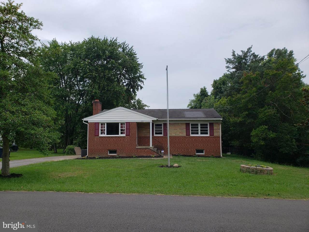 3311 Oaklawn Road - Photo 1
