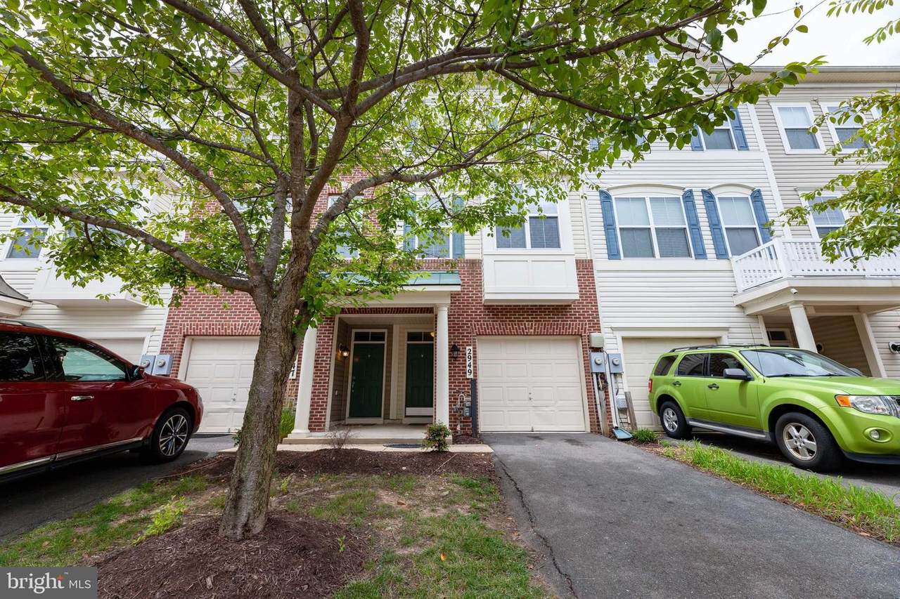 2949 Chinkapin Oak Lane - Photo 1