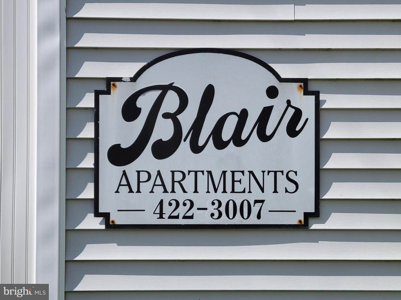 211-213 Walnut Street - Photo 1