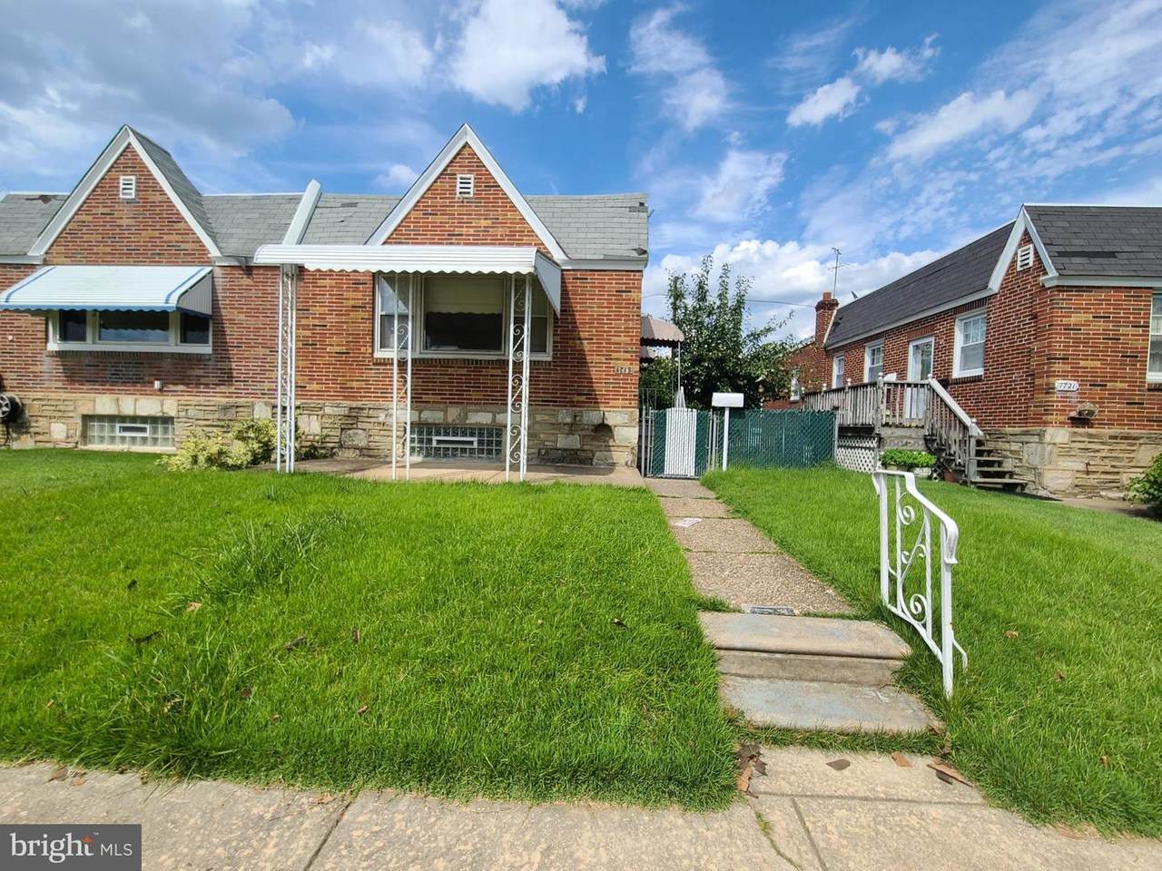 1719 Benson Street - Photo 1