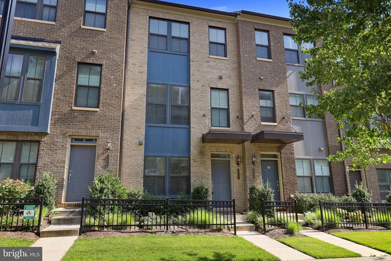 4630 Woodberry Street - Photo 1