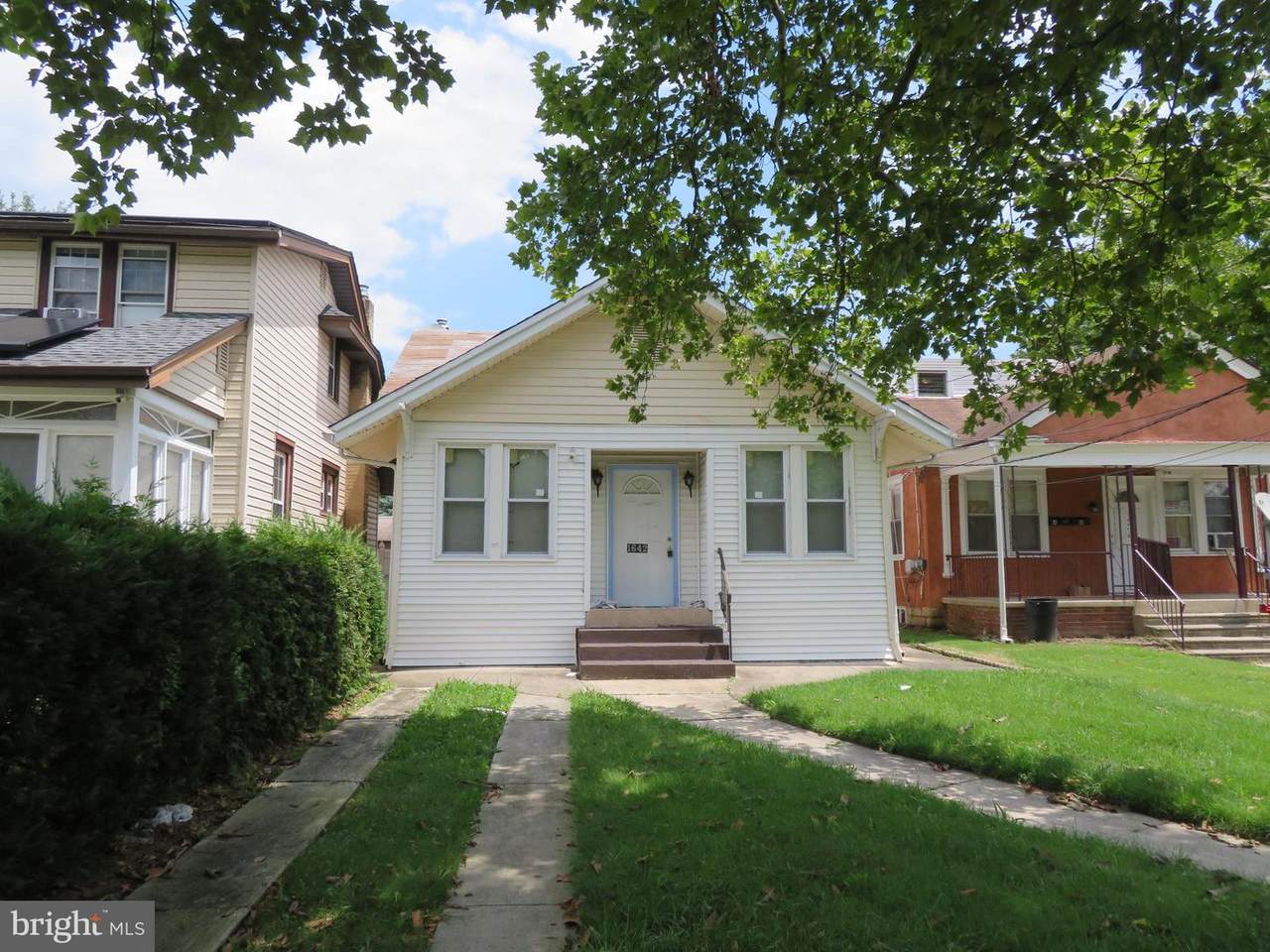 1642 48TH Street - Photo 1