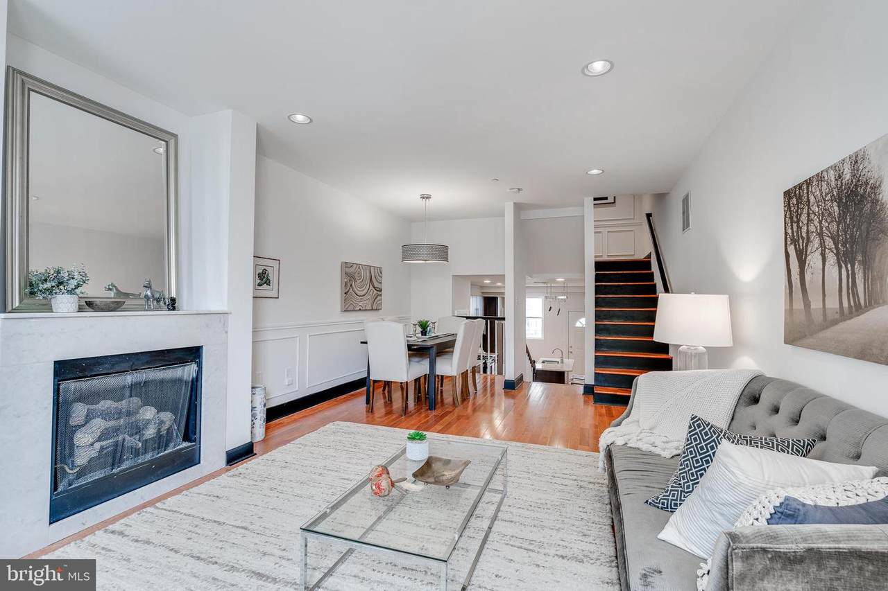 2132 Webster Street - Photo 1