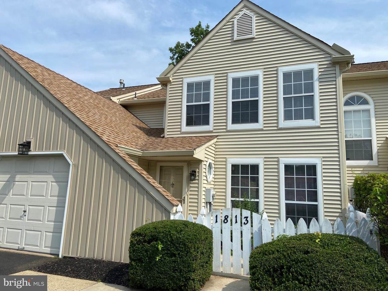 1813 Hennessy Drive - Photo 1