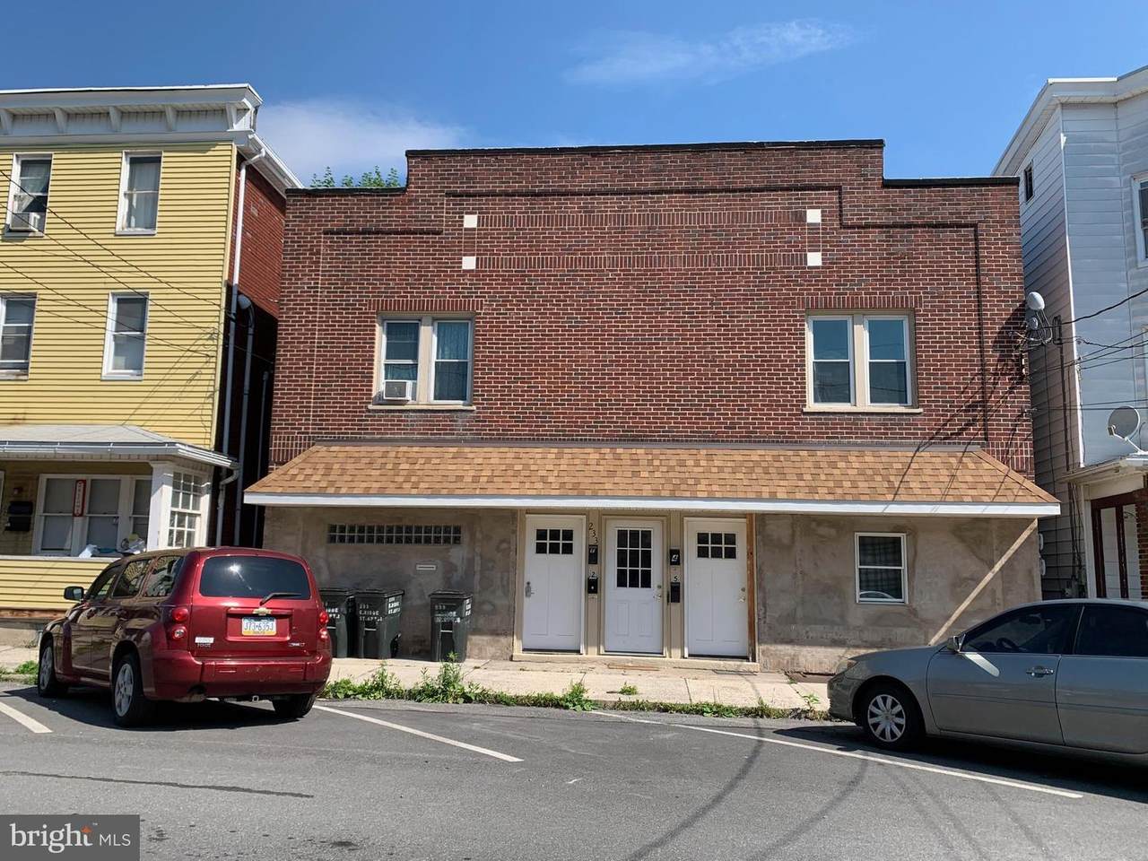 231-233 Ridge Street - Photo 1