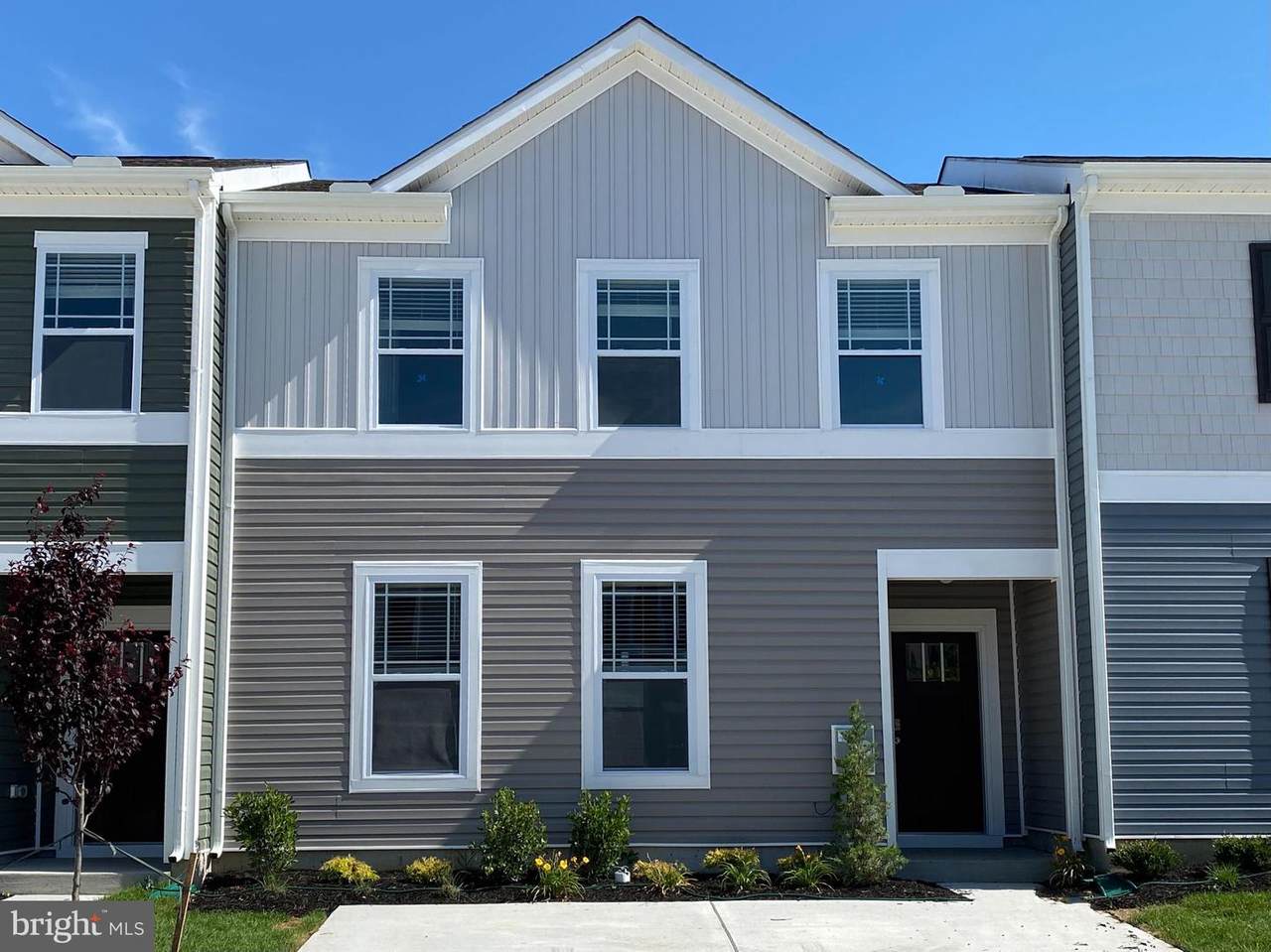 44 Pepperwood Drive - Photo 1