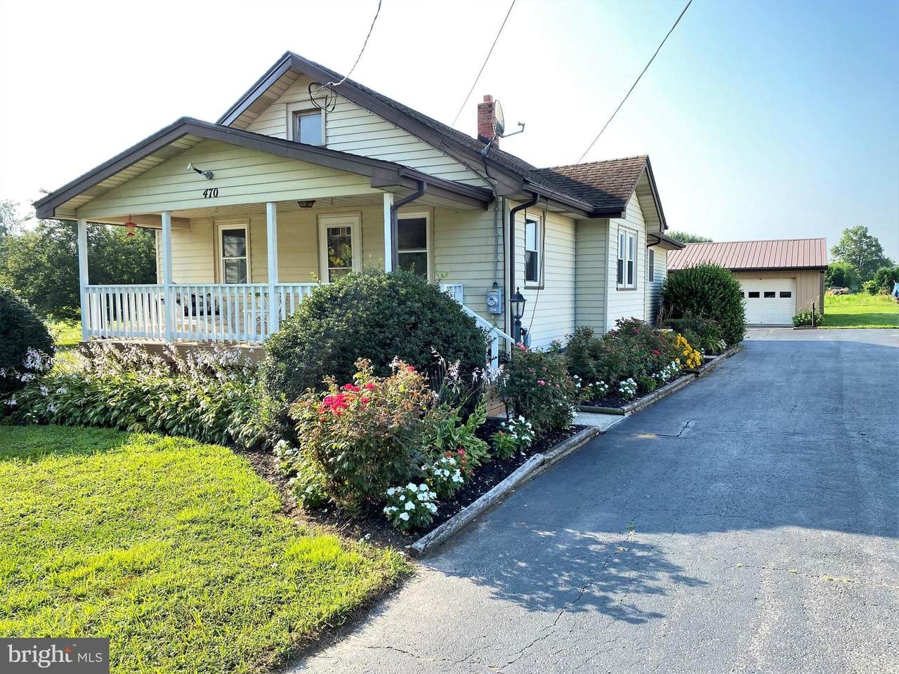 470 Salem Street - Photo 1