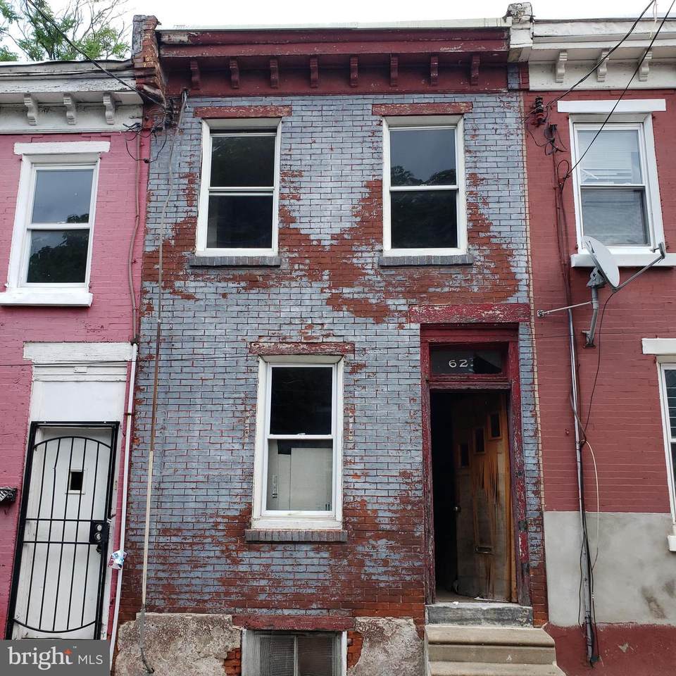 623 Shedwick Street - Photo 1