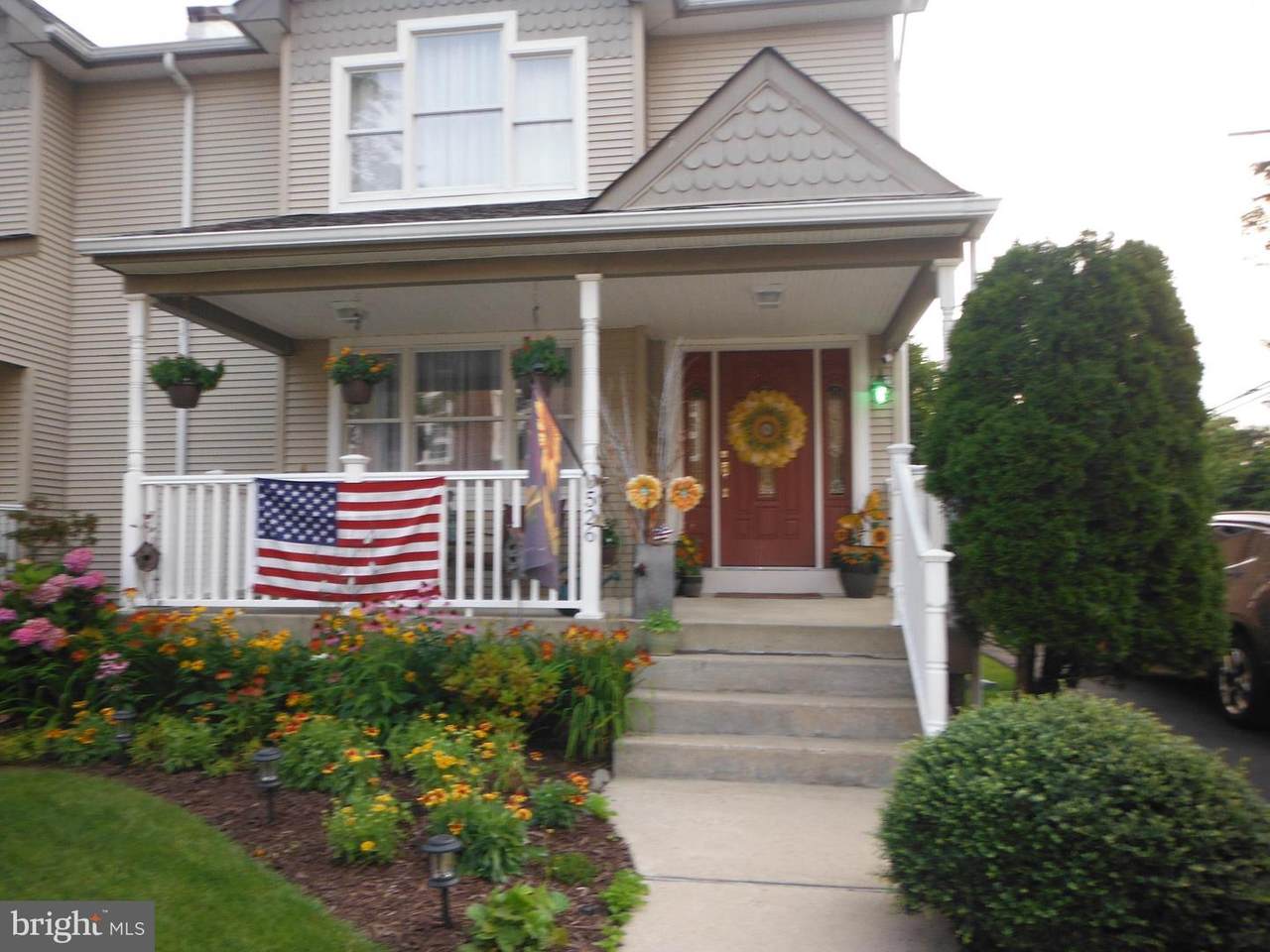 526 Lafayette Street - Photo 1