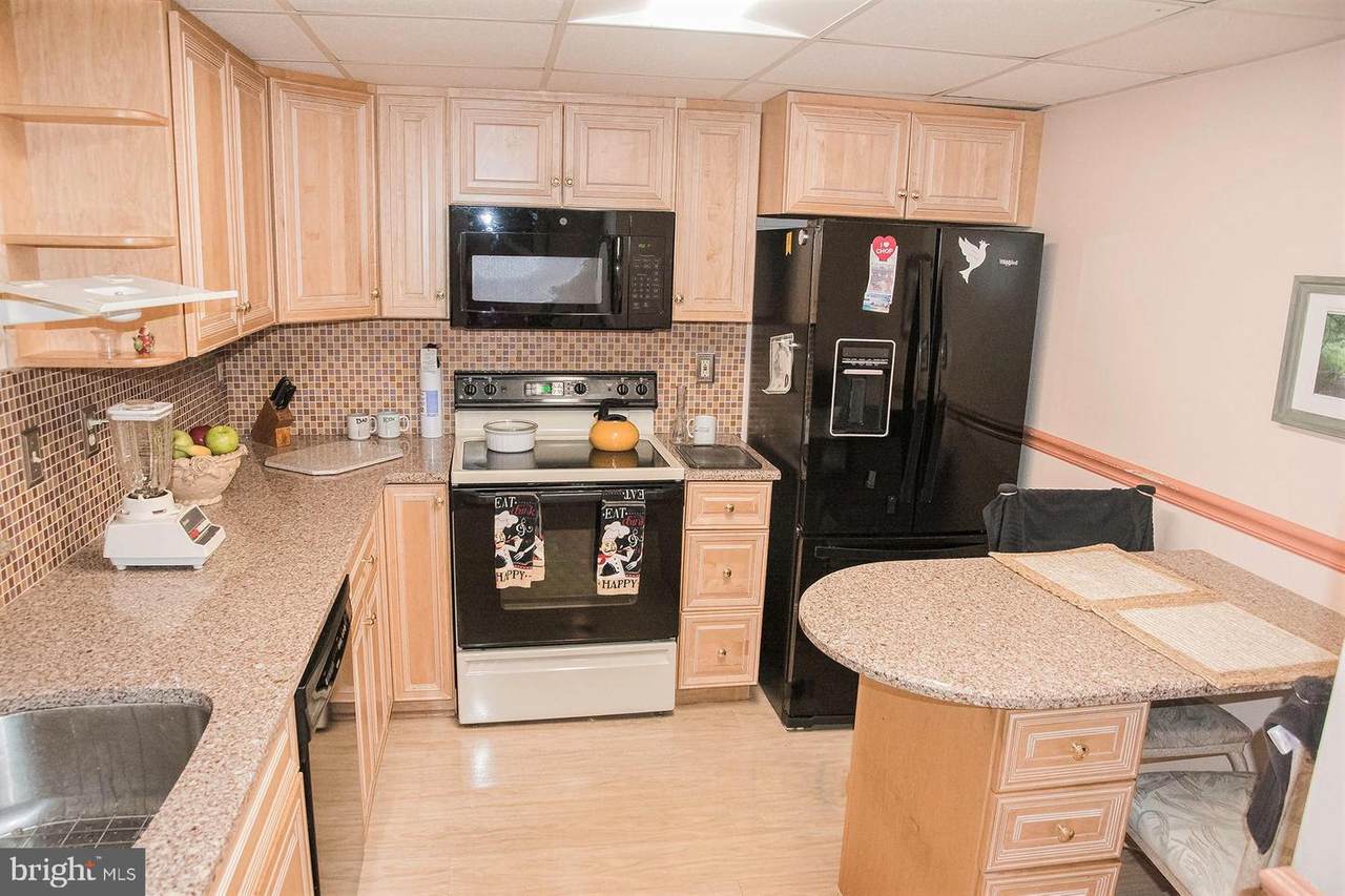 9204 Centennial Station - Photo 1