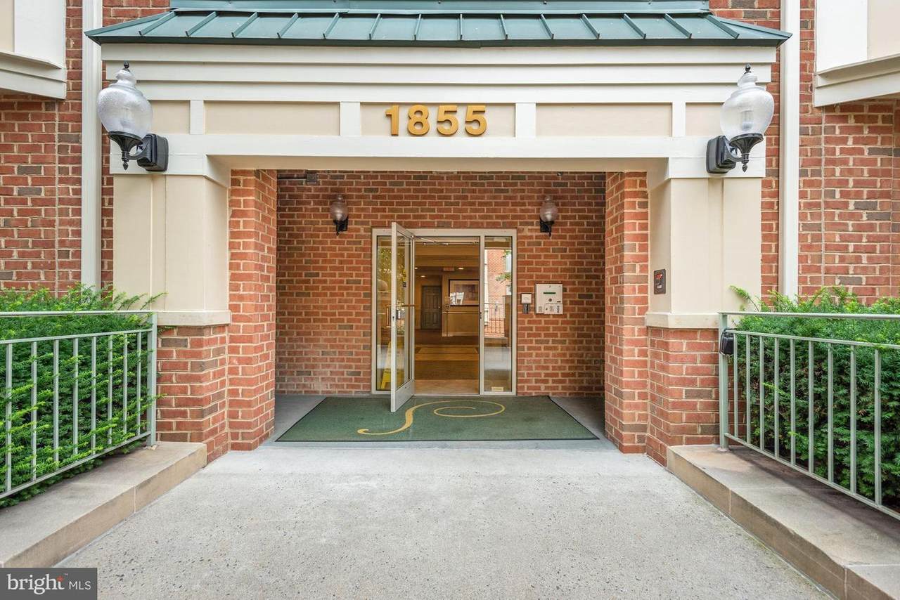 1855 Stratford Park Place - Photo 1