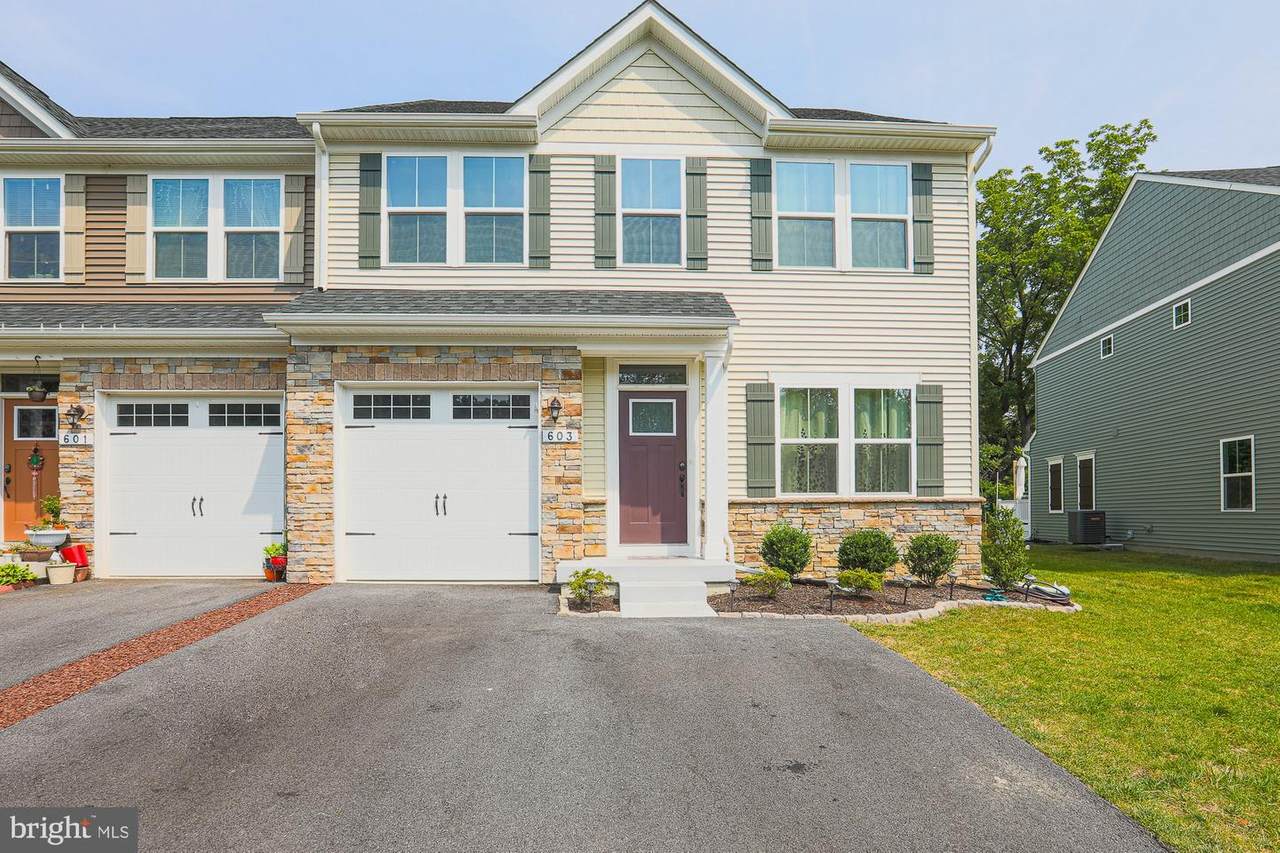 603 Avocet Court - Photo 1