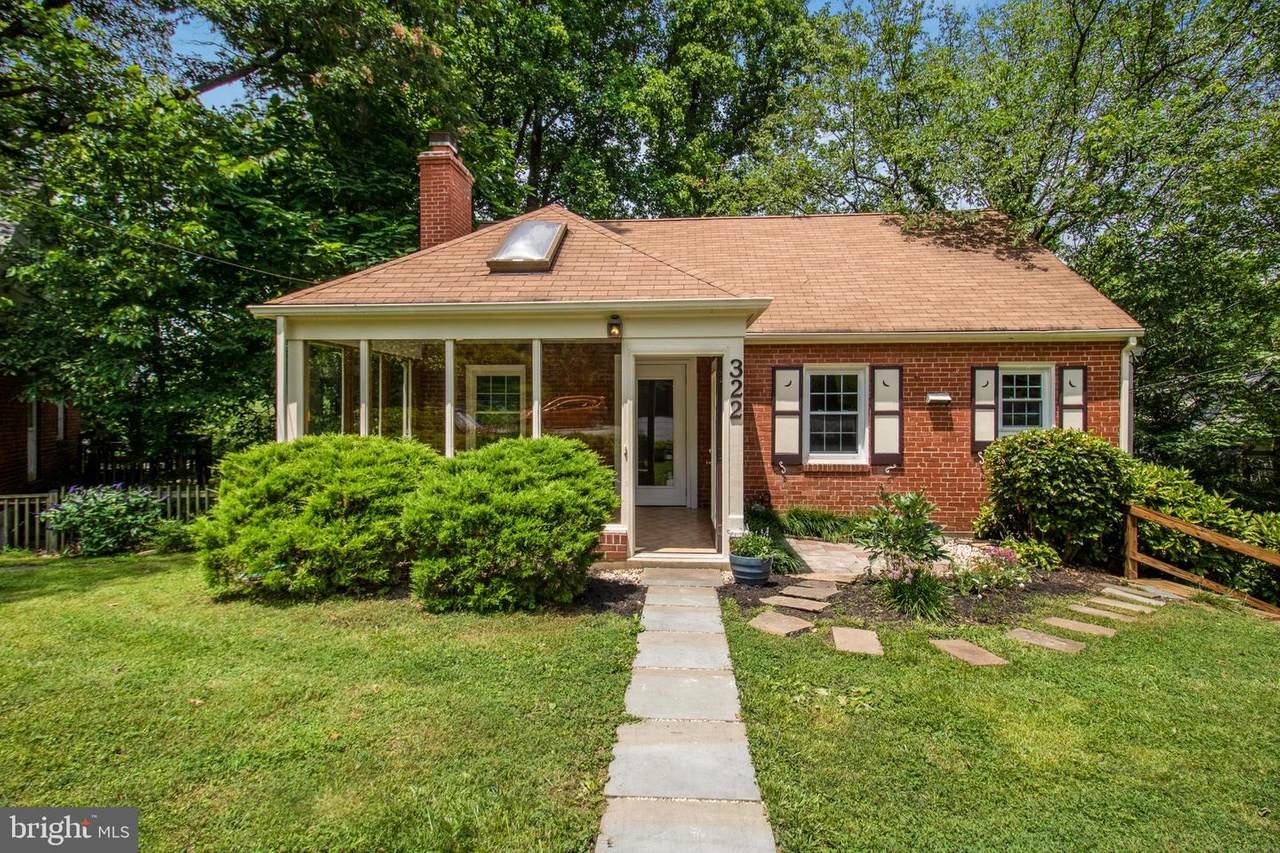 322 Highview Place - Photo 1