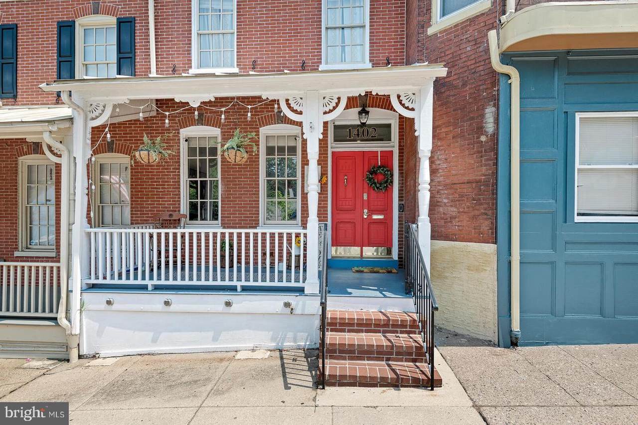 1402 King Street - Photo 1