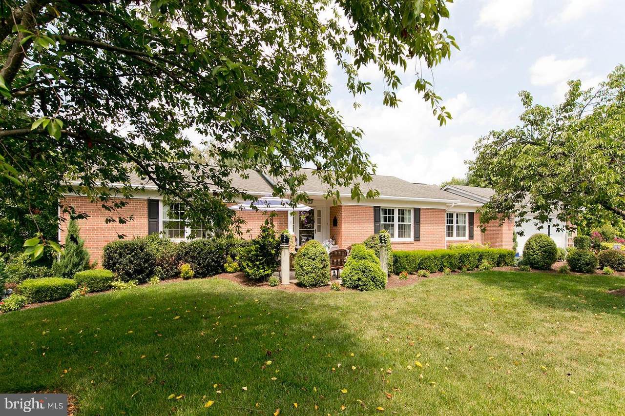 315 Ridge Avenue - Photo 1