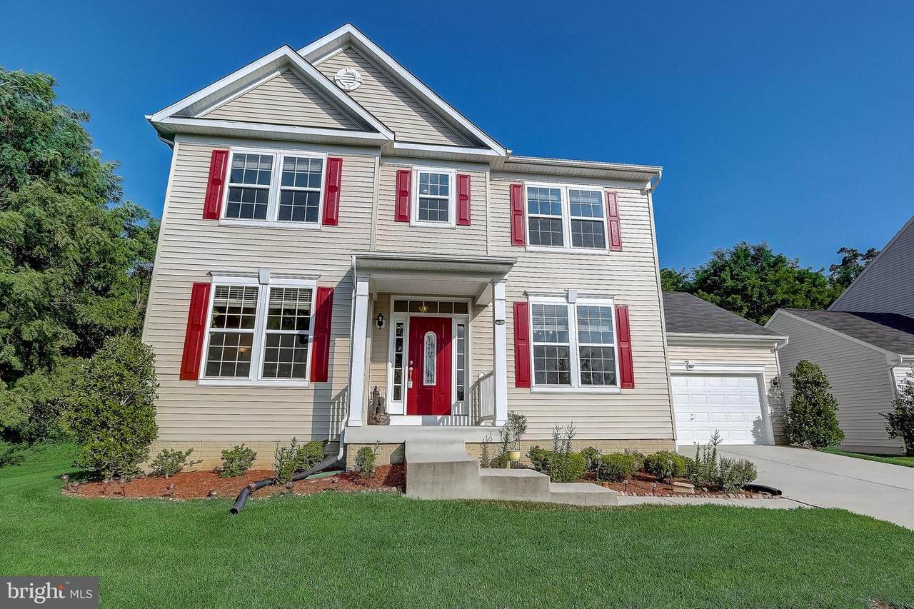 2821 Burrows Lane - Photo 1
