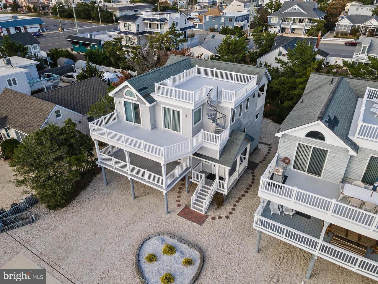 29 4TH Street - Photo 1