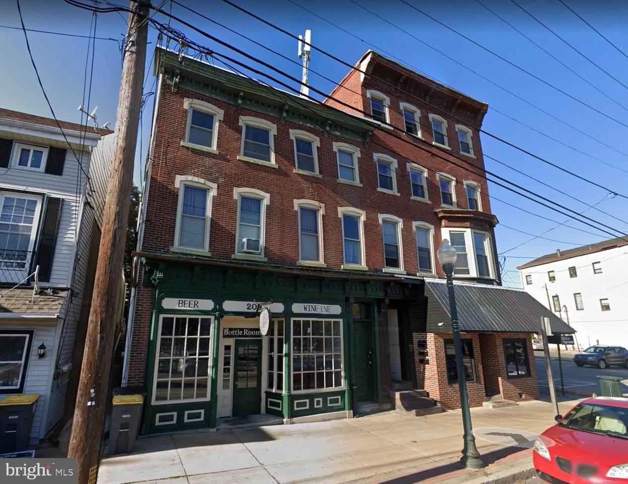 207 Lancaster Avenue - Photo 1