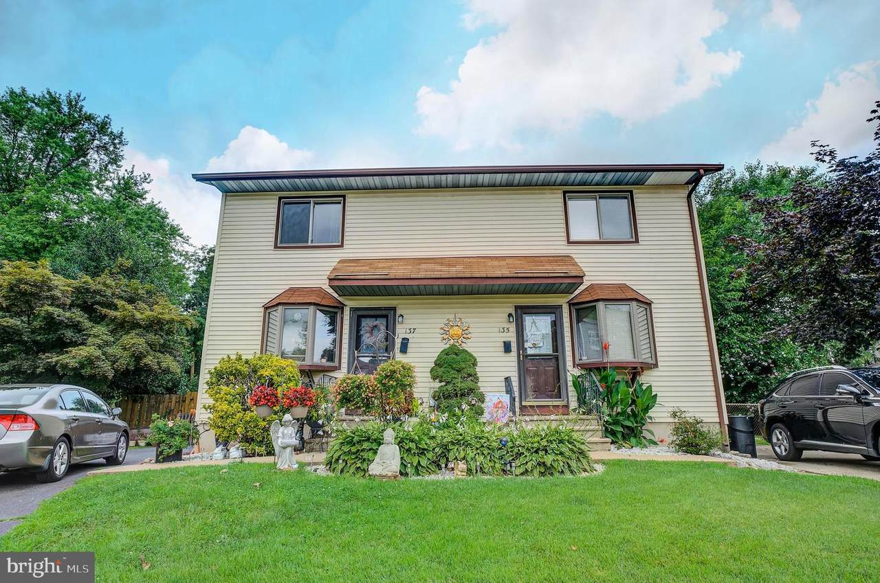 135-137 Reeger Avenue - Photo 1