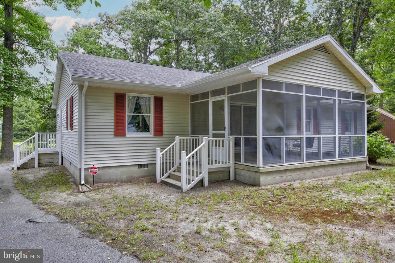 34304 Hide A Way Court - Photo 1