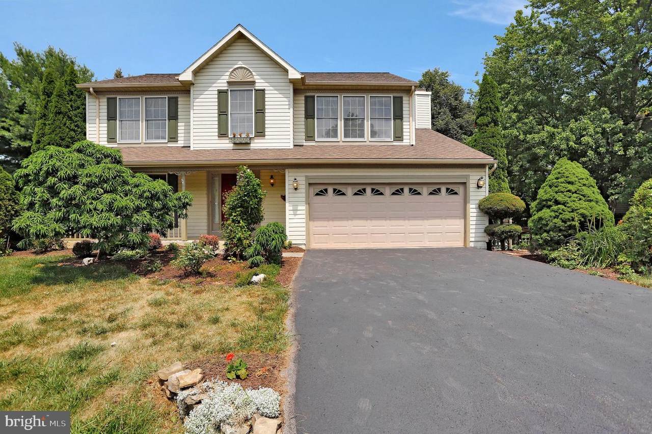 19620 Portsmouth Drive - Photo 1