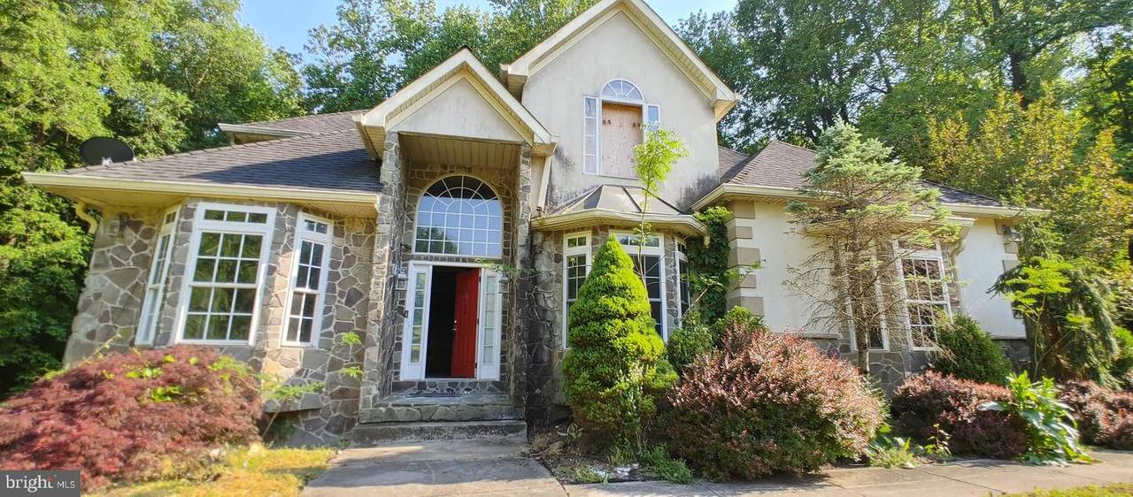 5904 Lowery Lane - Photo 1