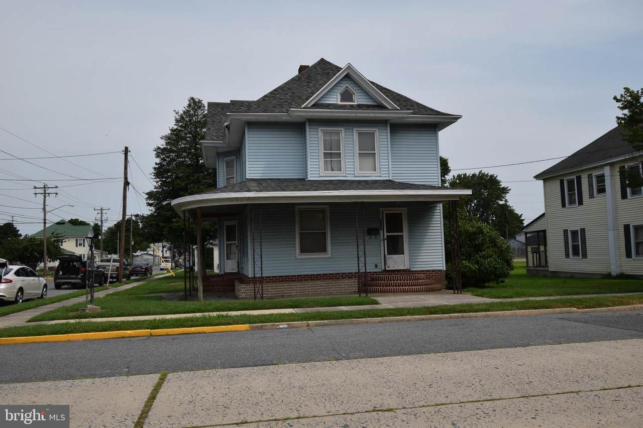 312 Walnut Street - Photo 1