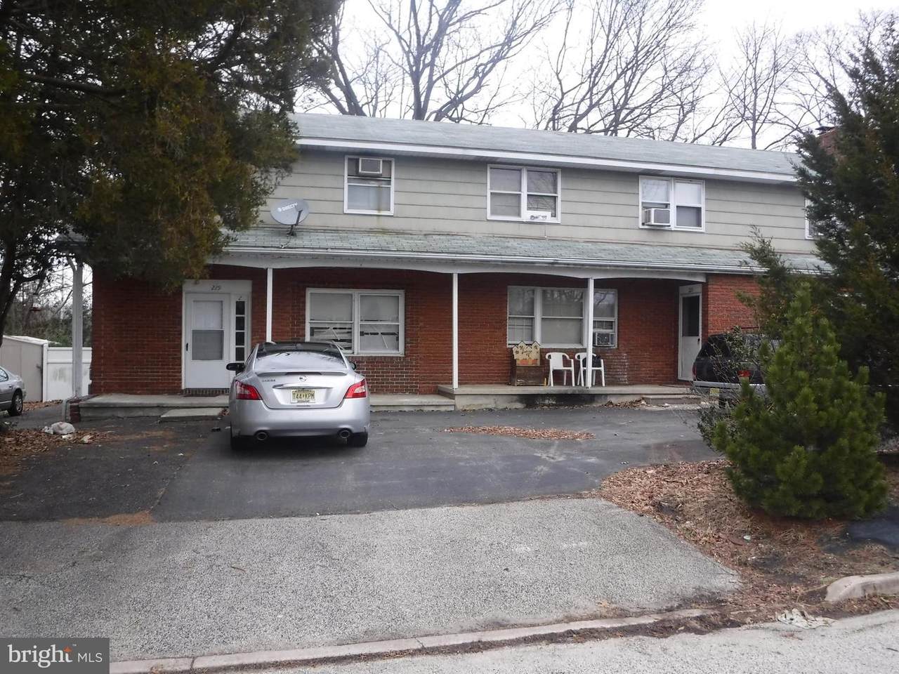 229 Maple Avenue - Photo 1