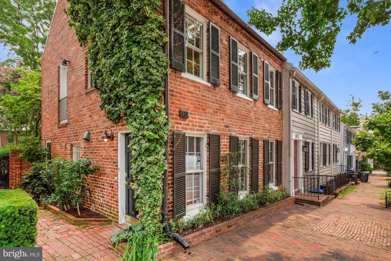 1519 34TH Street - Photo 1