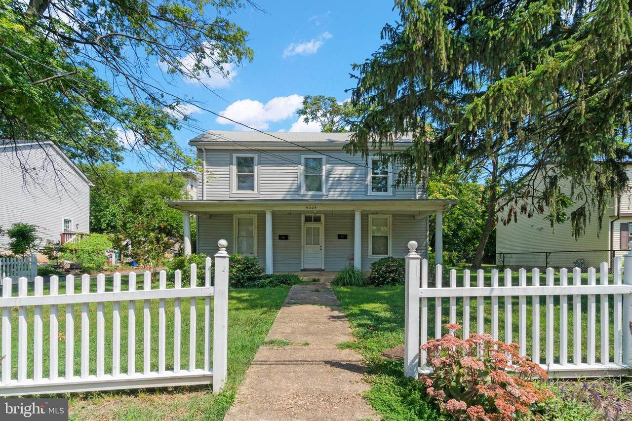 9204 Douglas Street - Photo 1