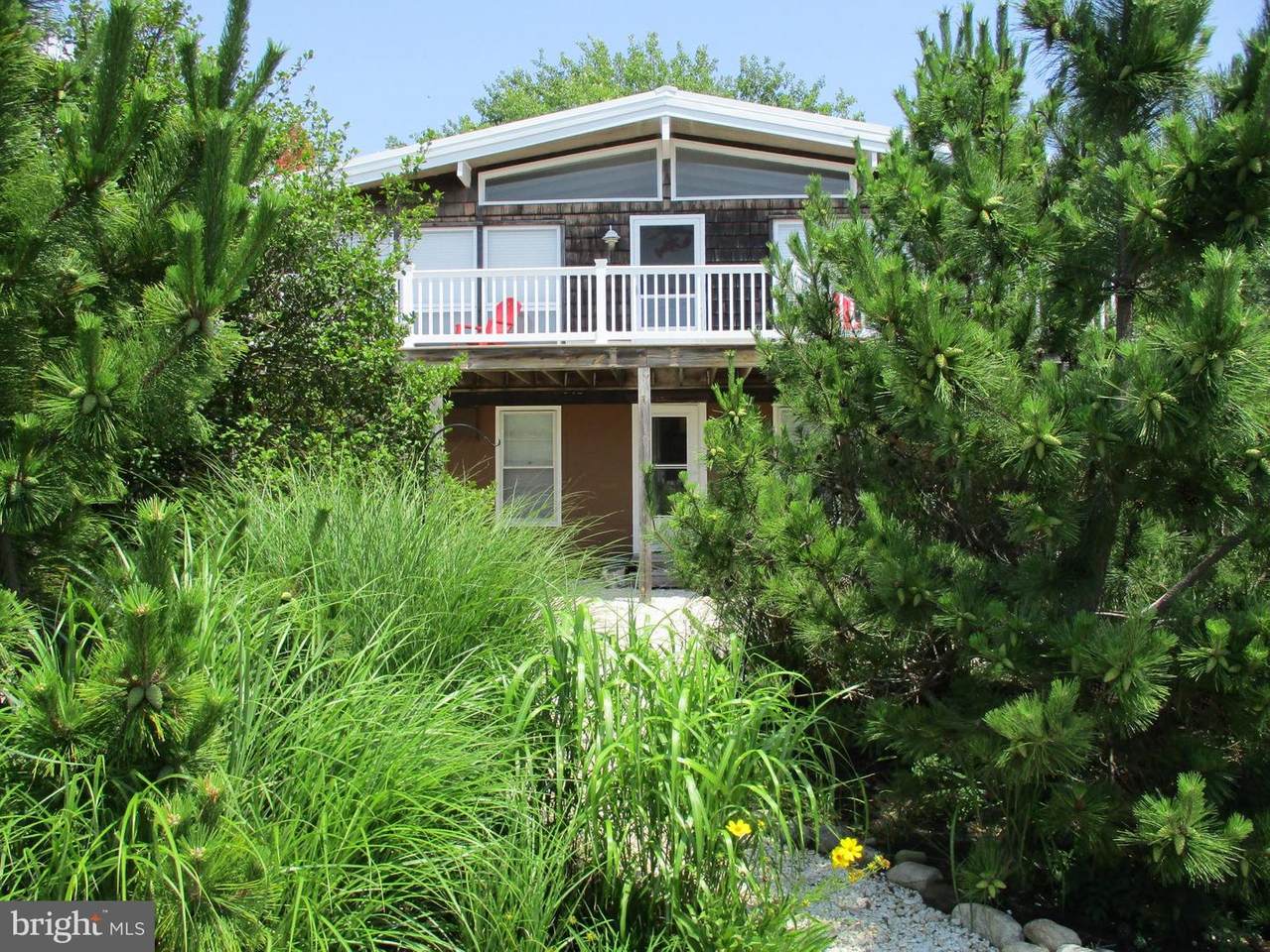 8602 Sandpiper Lane - Photo 1