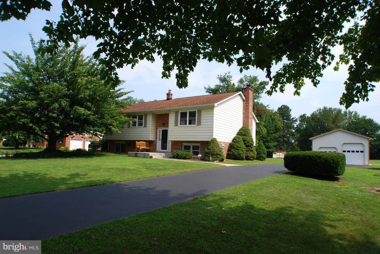 26 Dolphin Drive - Photo 1