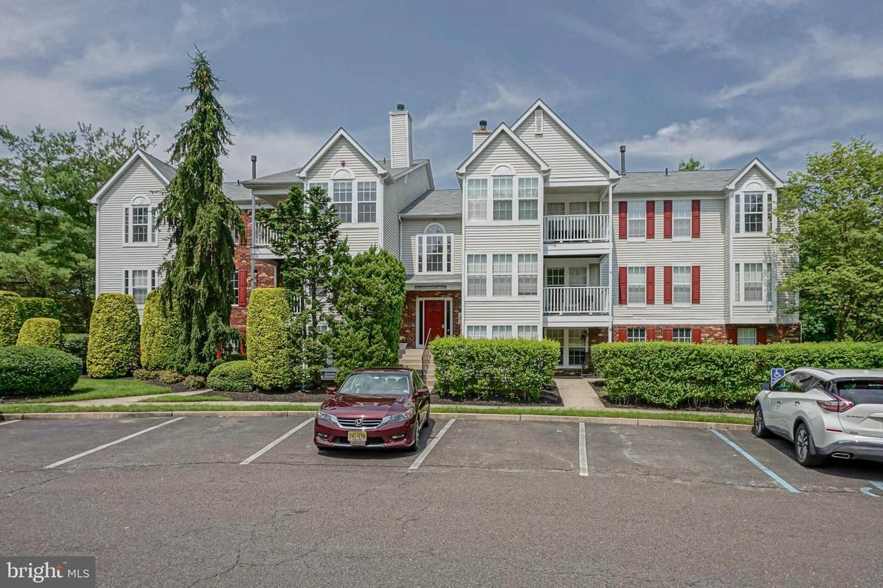 12 Inverness Circle - Photo 1