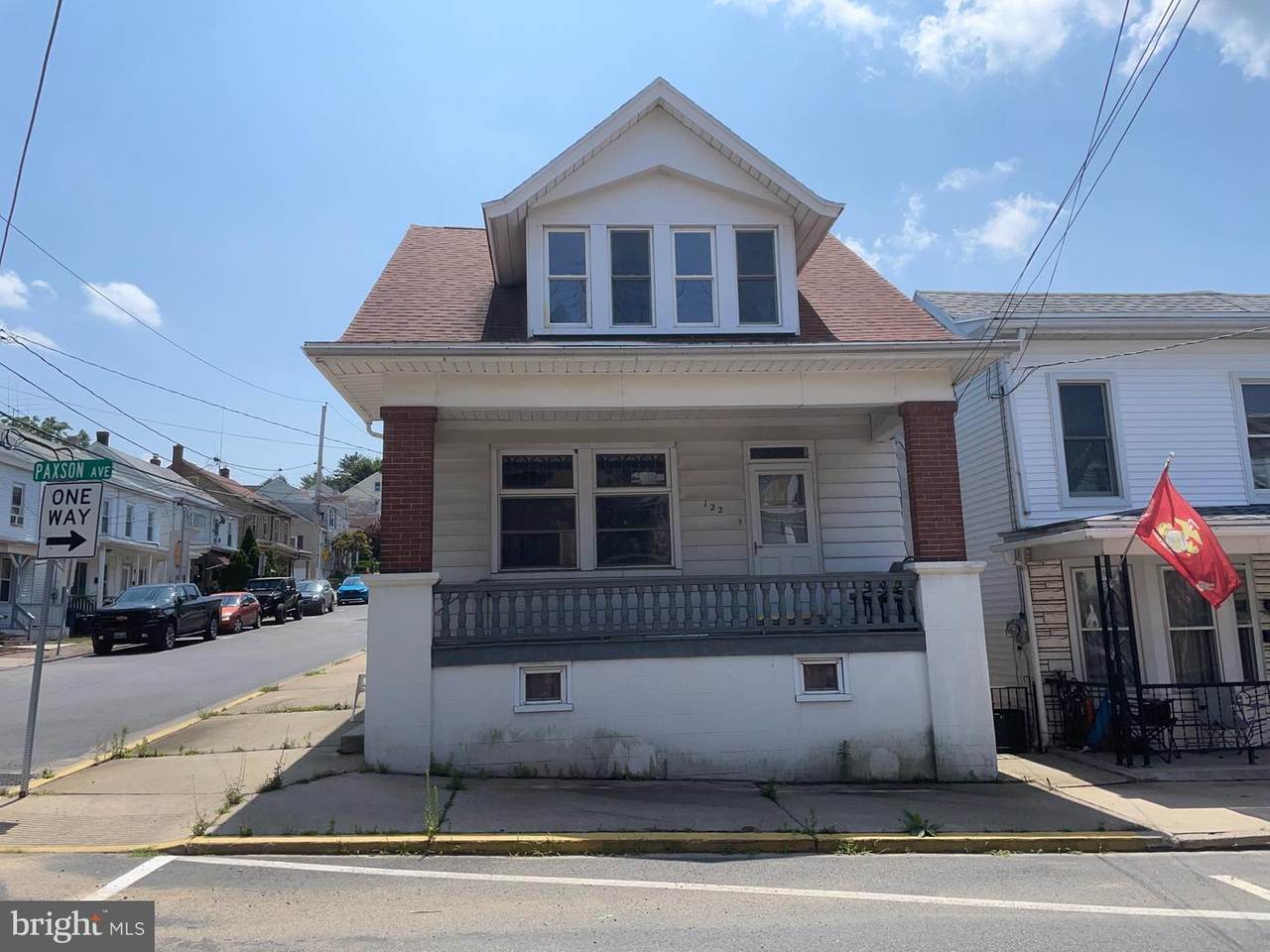 122 Paxson Avenue - Photo 1