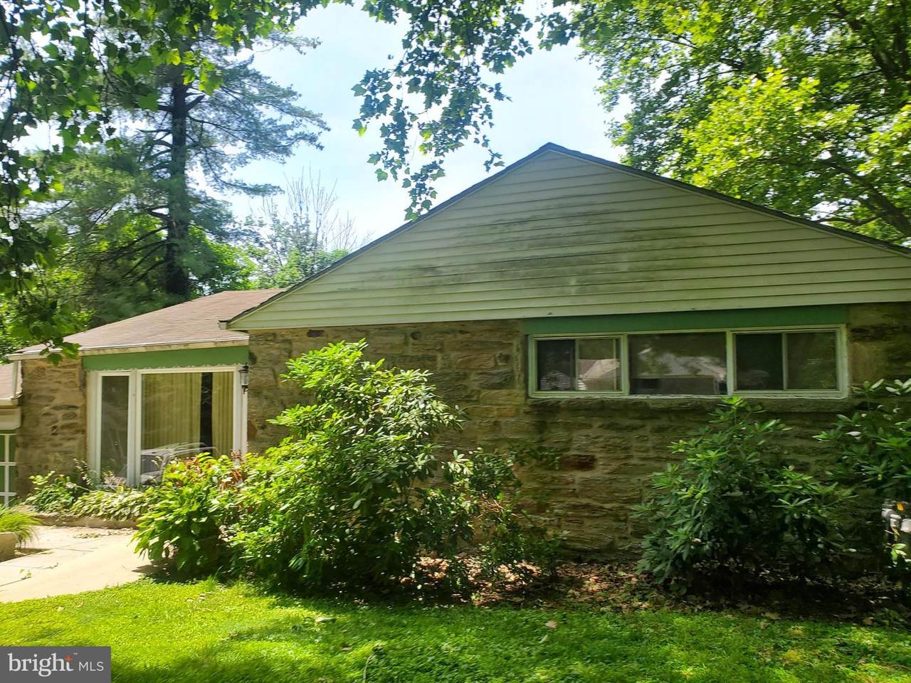 808 Chelten Hills Drive - Photo 1