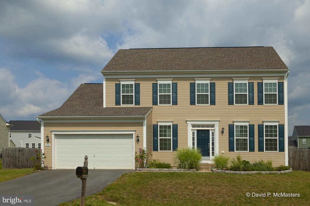 254 Fitzgerald Street - Photo 1