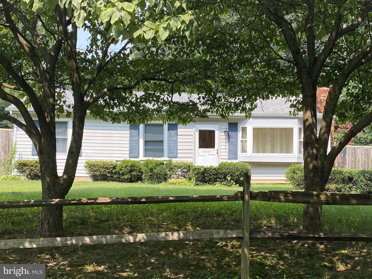 3663 8TH Avenue - Photo 1