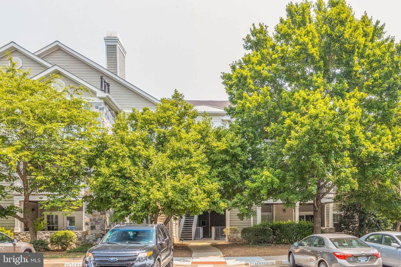 1712 Lake Shore Crest Drive - Photo 1
