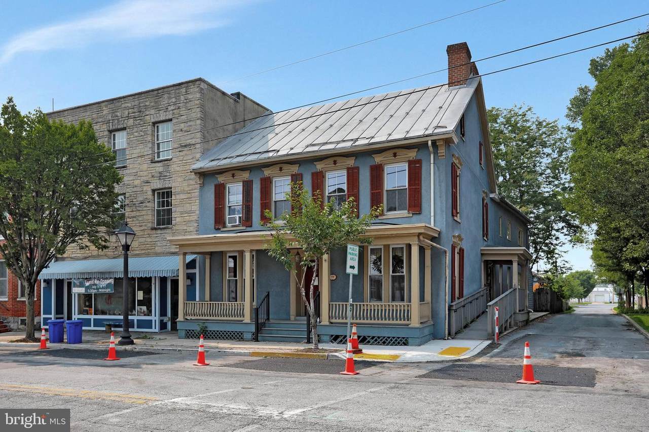 53 King Street - Photo 1