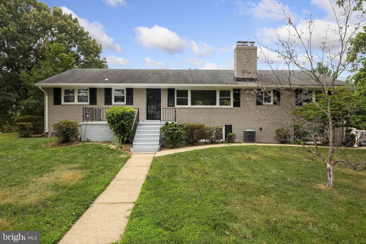 8912 Dogue Drive - Photo 1