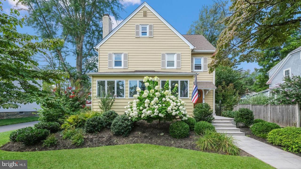 719 Crown Street - Photo 1