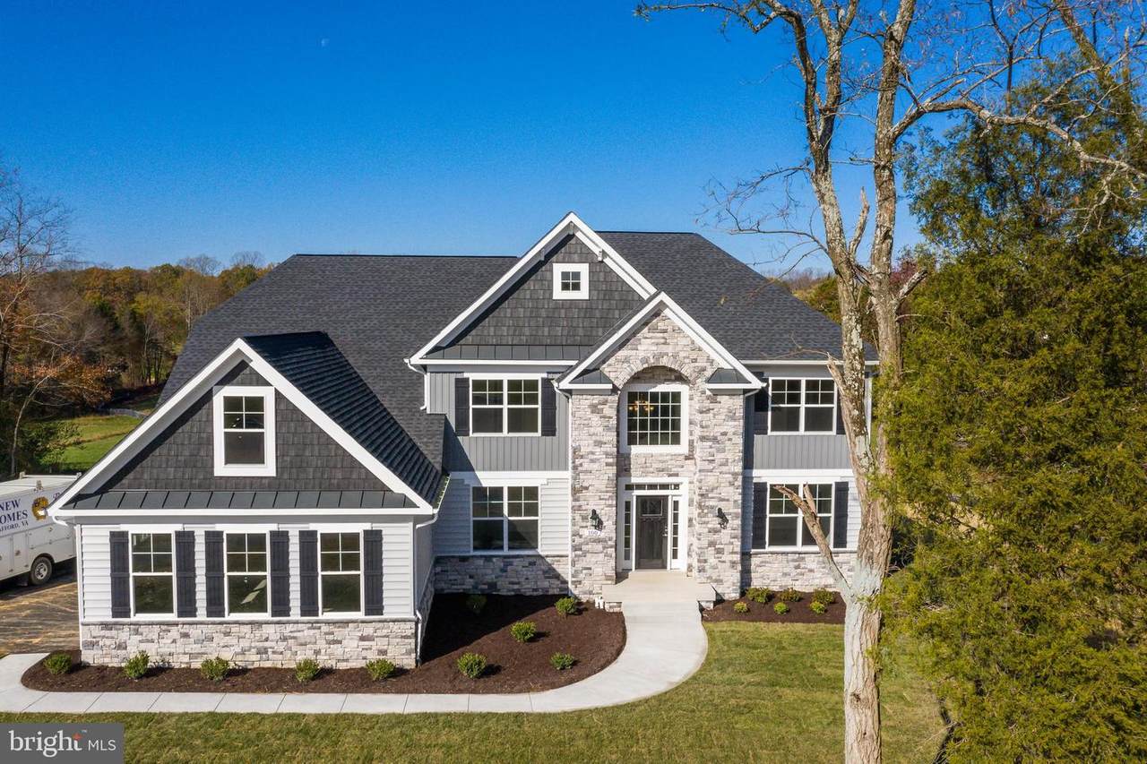 116 Castlebar Drive - Photo 1